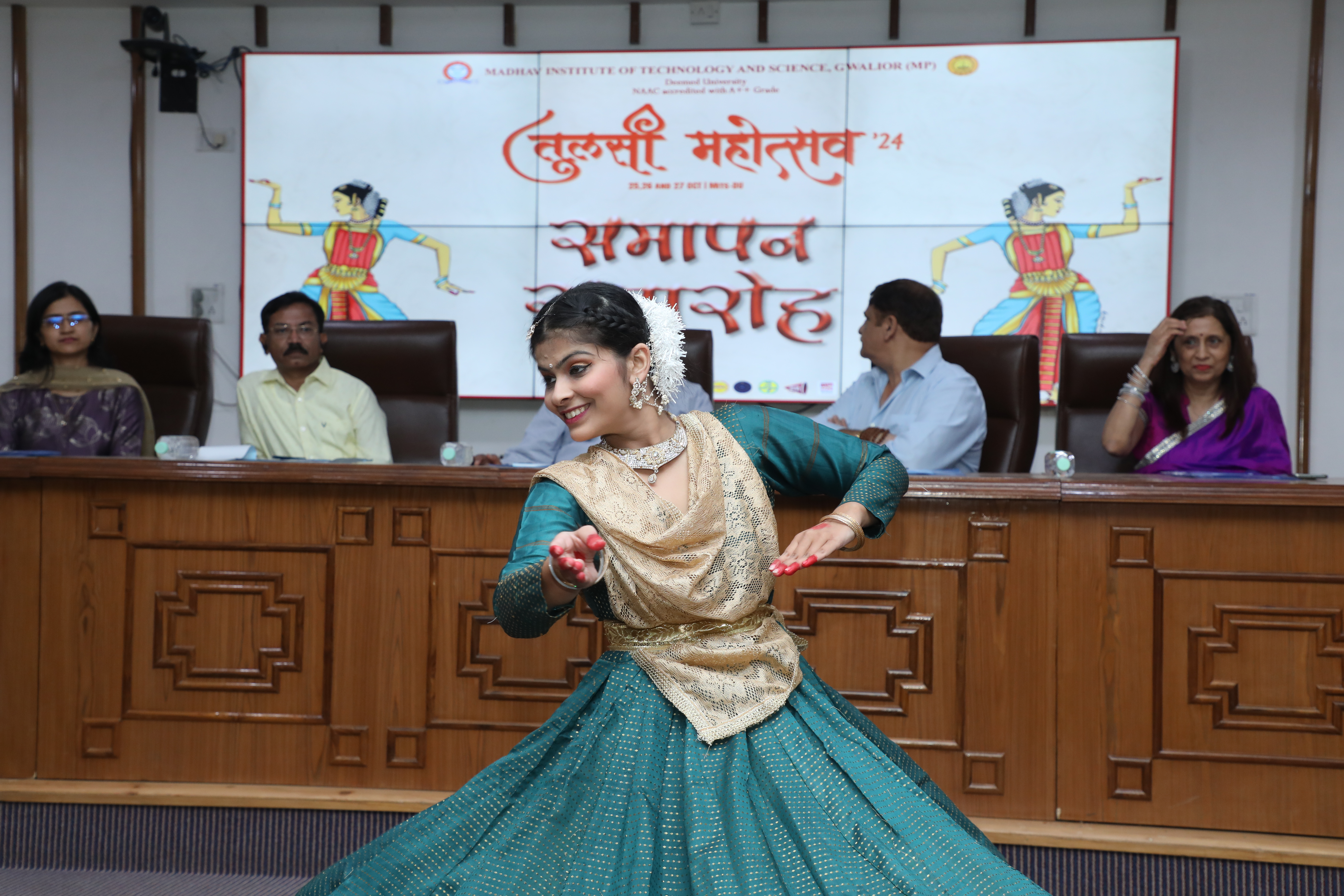 Grand Finale Dance Performance